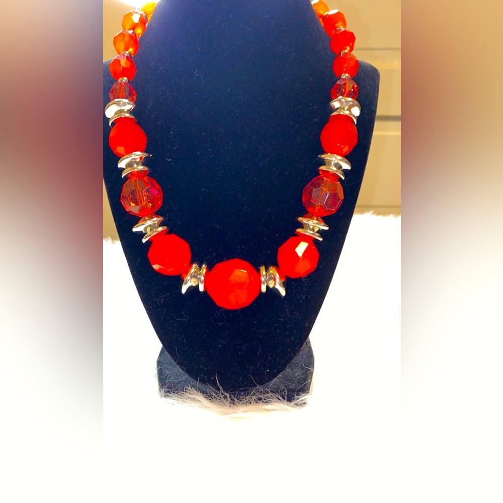 🔥🔥Red Hot Necklace w/ Matching Earrings! Ready to ship!